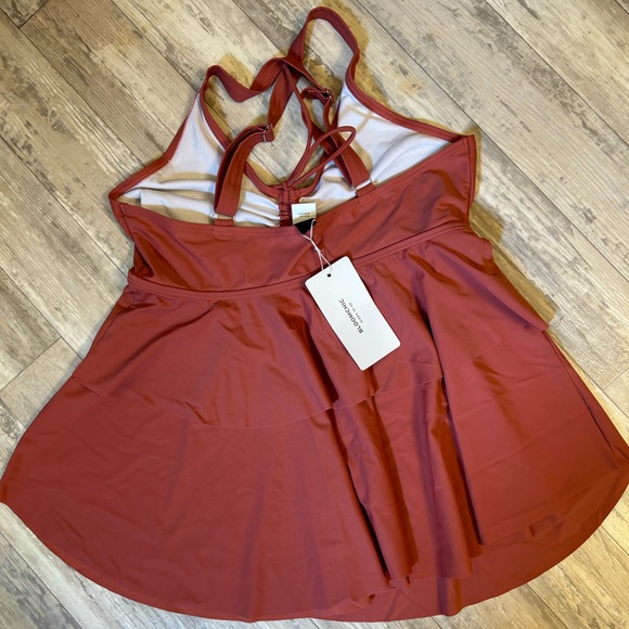 Bloomchic Tankini Swim Top - Picture 4 of 5